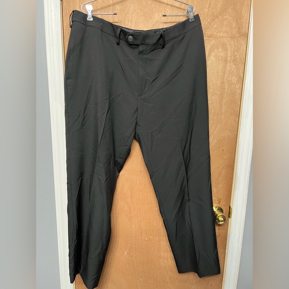 38x30 classic fit Haggar Clothing